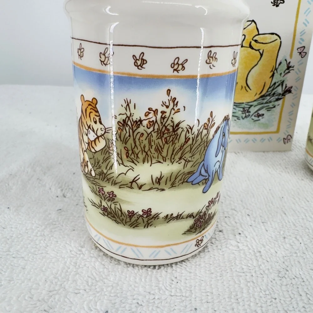 NOS Disney Winnie the Pooh Ceramic Bathroom Soap Dispenser Tissue Box Tumbler